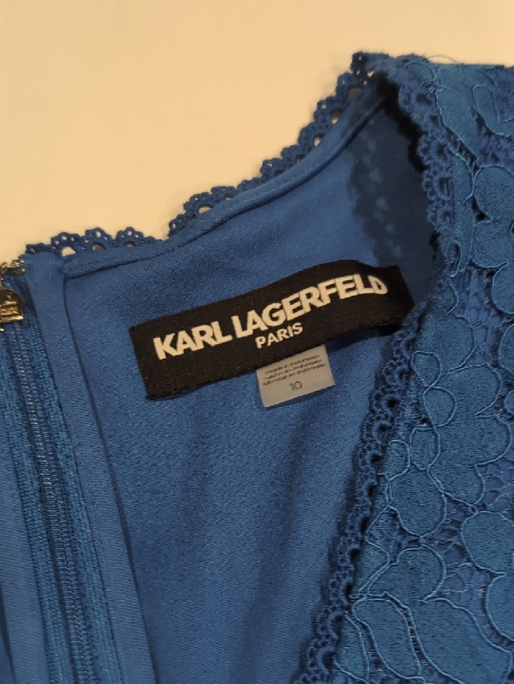 Karl Lagerfeld Women's Cobalt Blue Lace V-Neck Dress - 10 - Picture 2 of 12